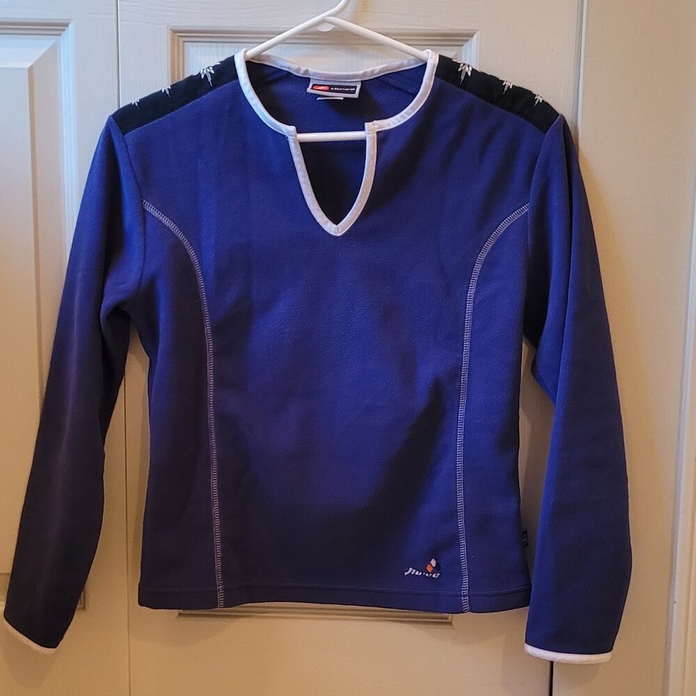 V neck Fleece - size small